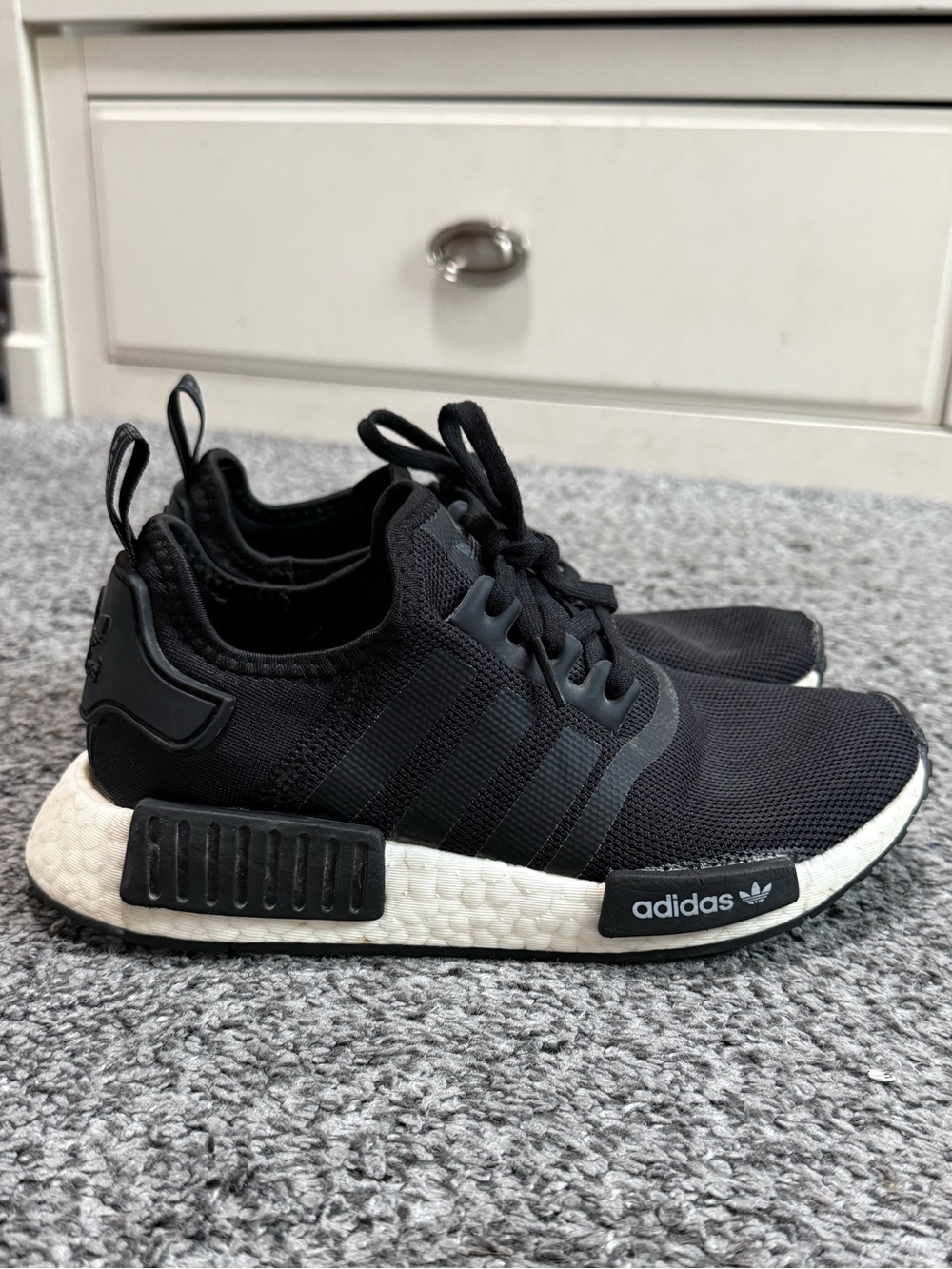 Adidas NMD R1s - Picture 4 of 8
